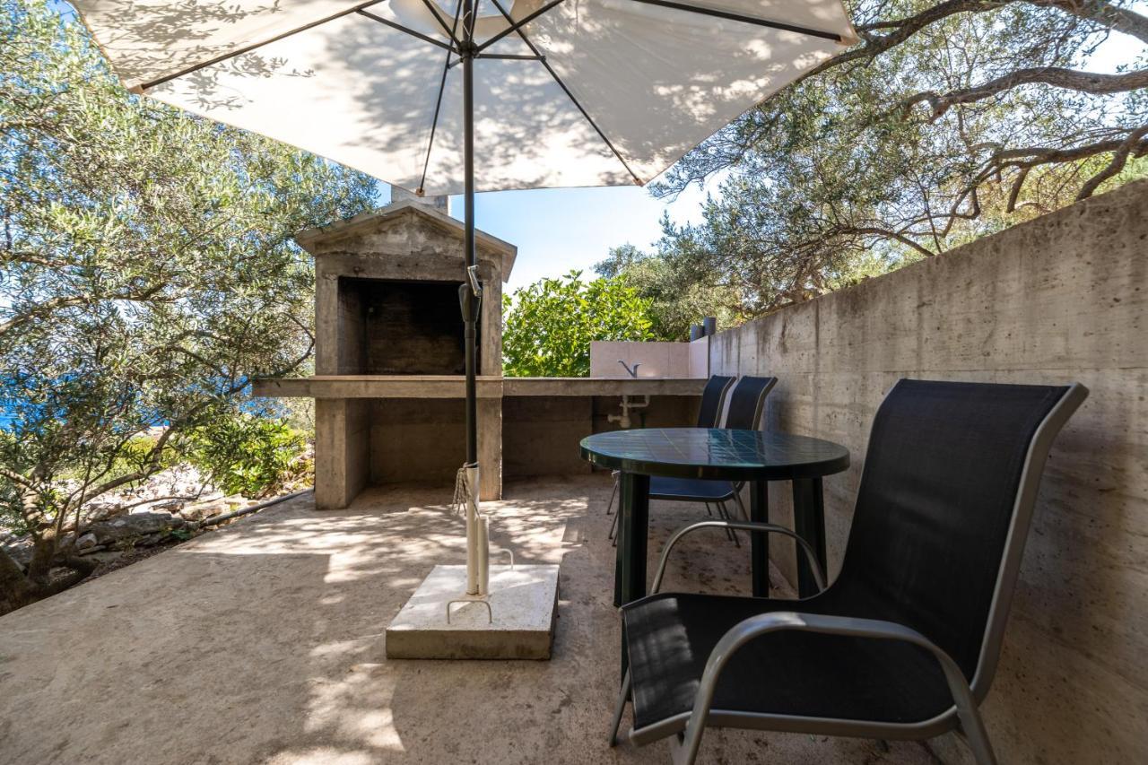 ヴェラ・ルカ Olive'S Garden Houseヴィラ エクステリア 写真